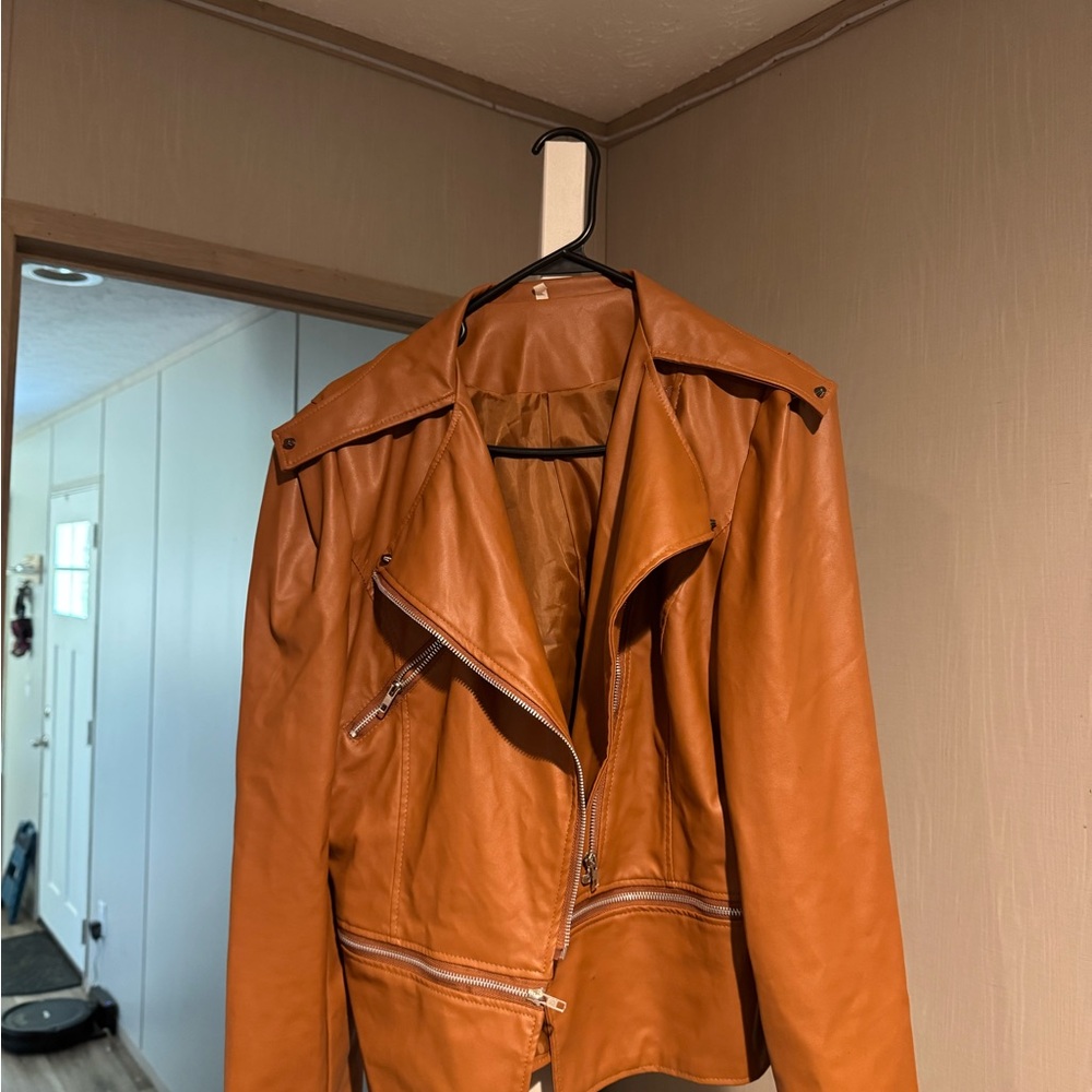 Women's Tan Leather Jacket
